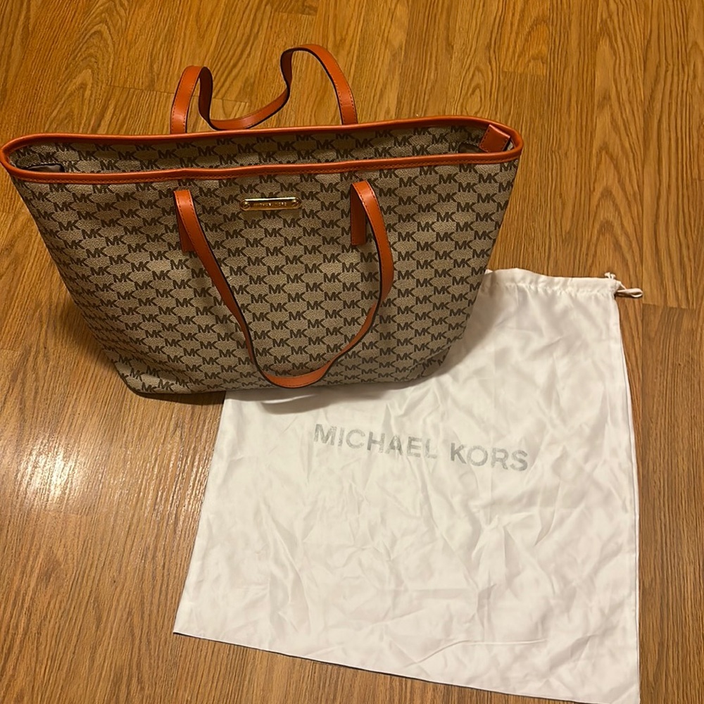 Michael kors color block tote